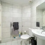 Modern 3-bedroom In Leeds Centre - Sleeps 6 Elland