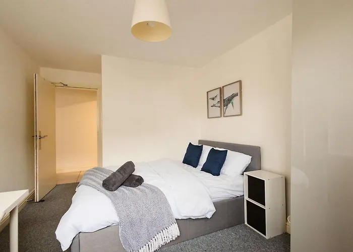 Modern 3-bedroom In Leeds Centre - Sleeps 6 Appartement *