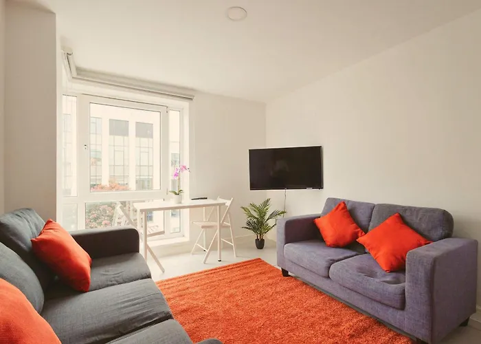 Apartment Modern 3-bedroom In Leeds Centre - Sleeps 6