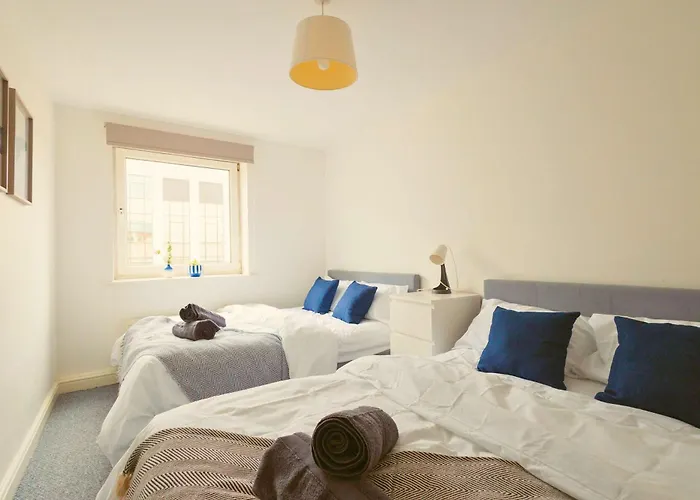 Modern 3-bedroom In Leeds Centre - Sleeps 6 Appartement *