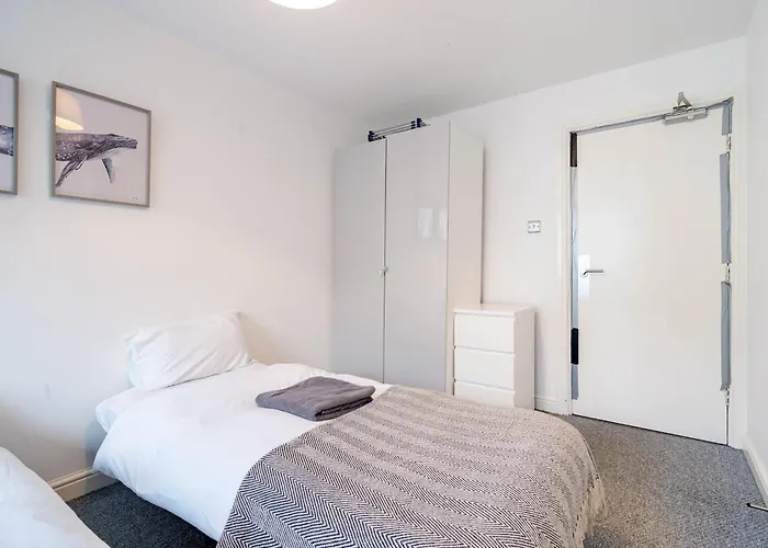 Appartement Modern 3-bedroom In Leeds Centre - Sleeps 6